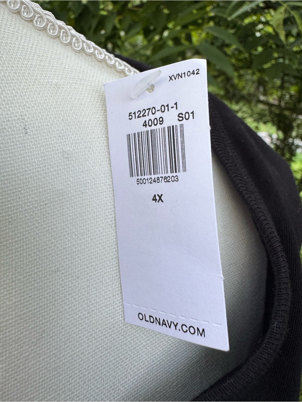 Old Navy Black V-Neck Long Sleeve Women's Tee NEW Classic Black Basic - Picture 4 of 6